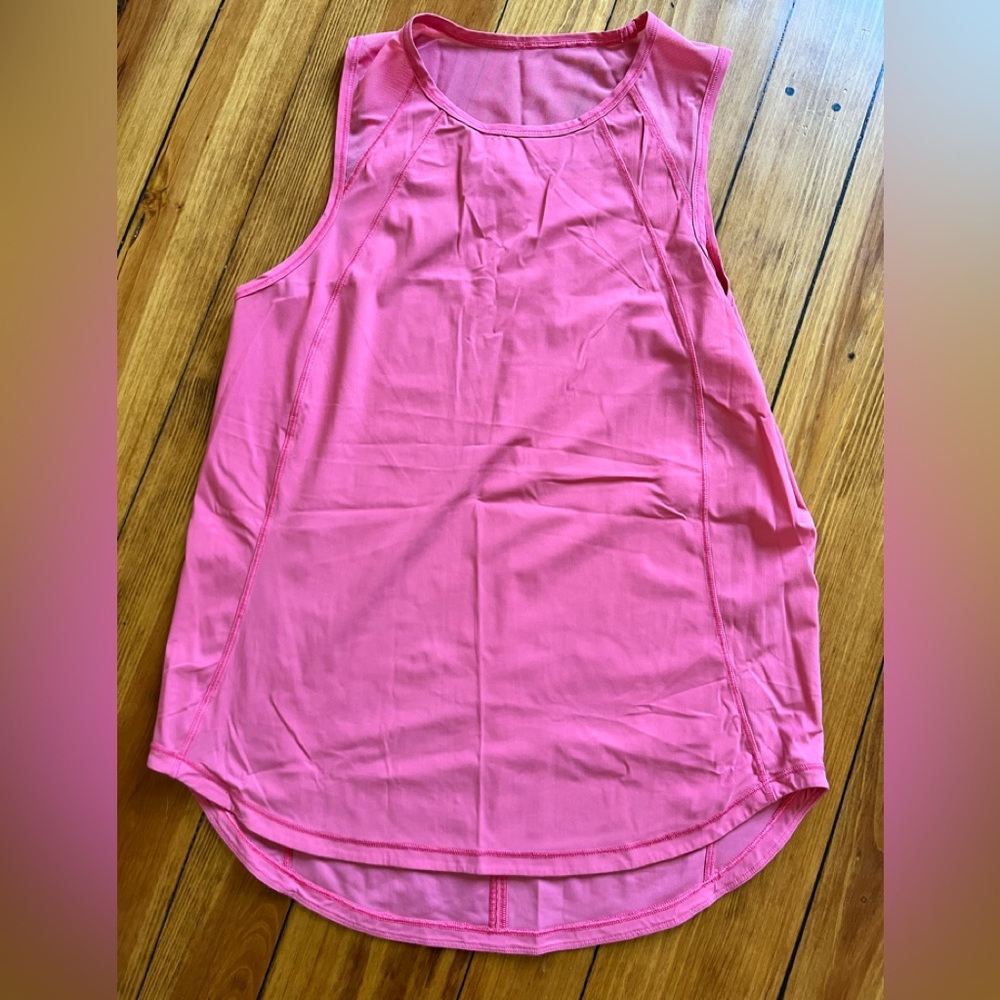 Pink sculpt lululemon tank size 6